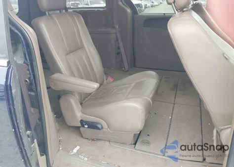 2013 Chrysler Town & Country Touring-L из США, поврежденный, VIN 2C4RC1CG2DR515526